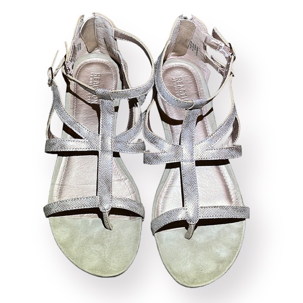 Reaction Kenneth Cole Sandals size 9 Strappy Gladiator Tan and Gold Tone